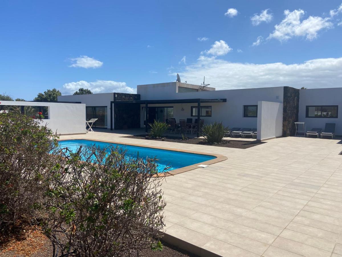 Heated & Shared Pool Villa Matriana 36A, North Shore Villas Lajares Exterior foto